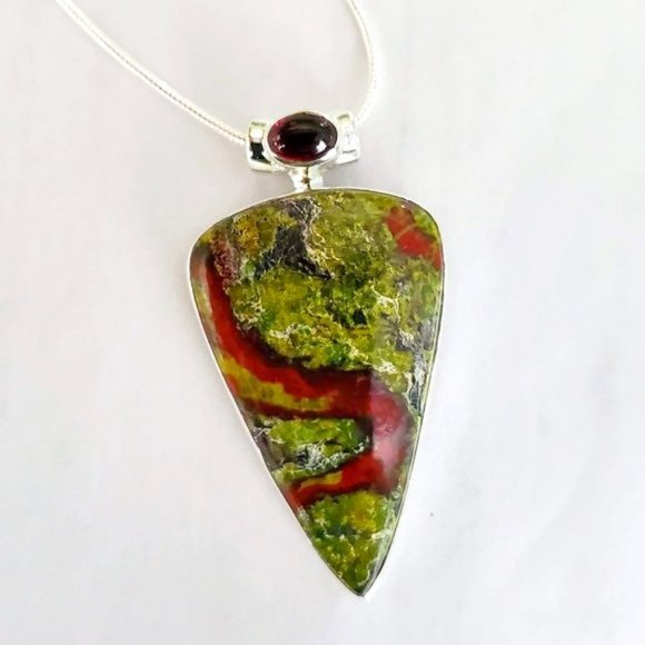 Dragon Blood Stone & Garnet Pendent - Picture 6 of 8